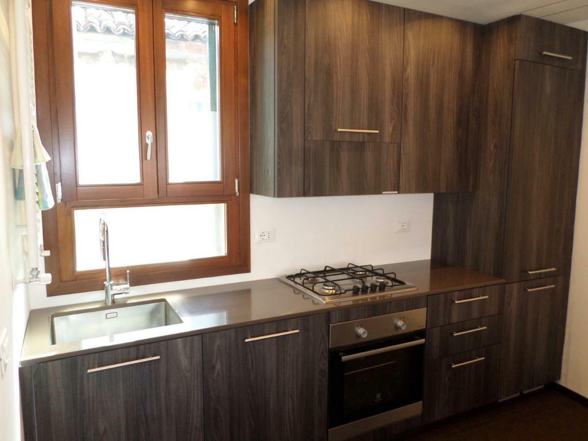 The Other Serenissima Apartment เวนิส ภายนอก รูปภาพ