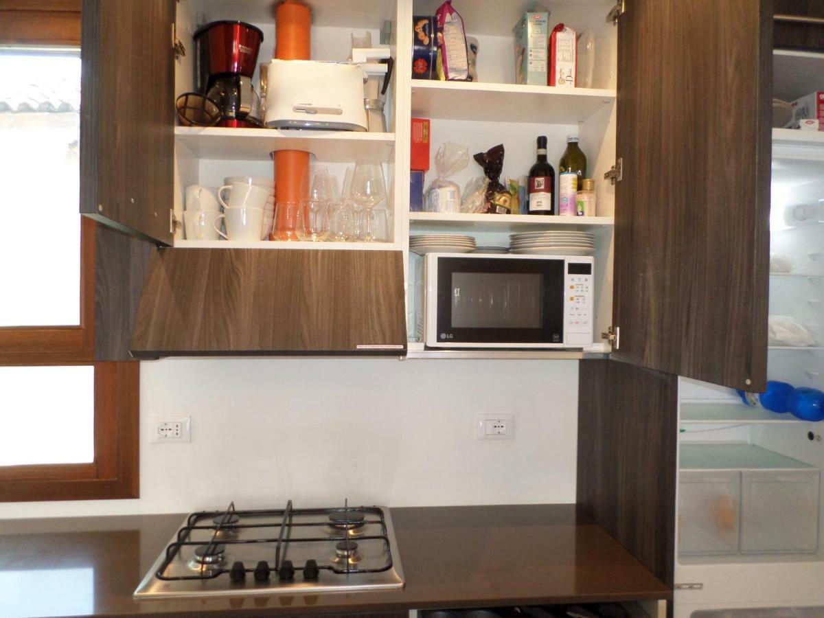 The Other Serenissima Apartment เวนิส ภายนอก รูปภาพ